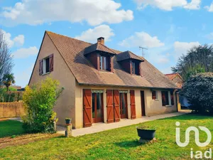 Traditional house at Saint-Martin-la-Pallu (86380)