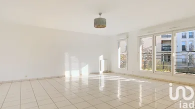 Apartment at Argenteuil (95100)