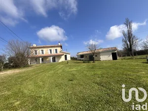 Village house at Vignonet (33330)