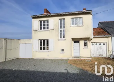 Traditional house at Rezé (44400)