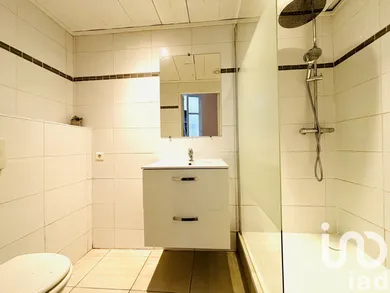 Apartment at Avignon (84000) — 6/10