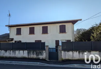 Immeuble à Roissy-en-Brie (77680)