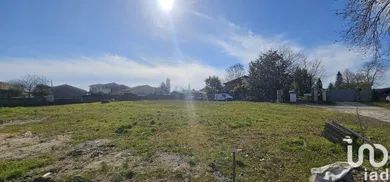 Land at Saint-Médard-en-Jalles (33160)