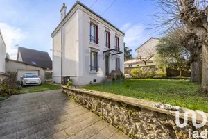 Maison traditionnelle à Vitry-sur-Seine (94400)