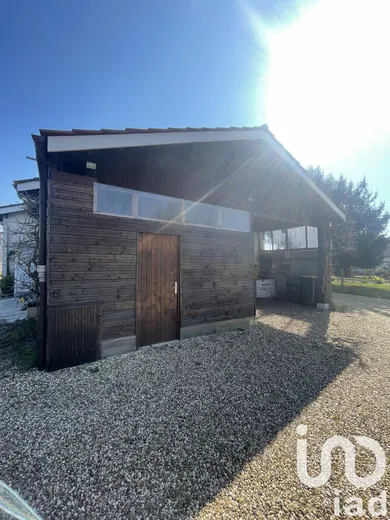 Traditional house in Saint-Avit-Saint-Nazaire (33220)