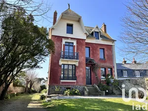 Maison à Agon-Coutainville (50230)