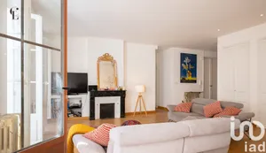 Appartement à Toulon (83000)