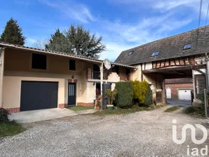 Village house at Mortefontaine-en-Thelle (60570)