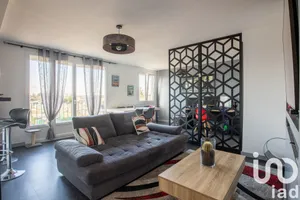 Appartement à Saint-Jean-de-la-Ruelle (45140)
