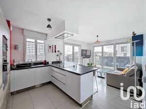 Apartment at Montlhéry (91310)