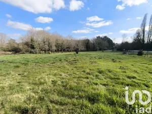 Building plot at Rosnay (85320)