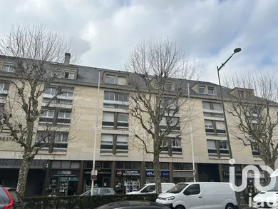 Apartment at Chantilly (60500)