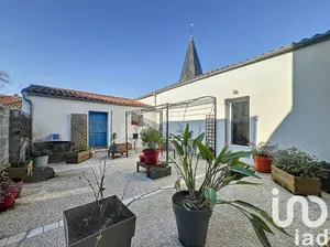 Maison de ville à Charron (17230)