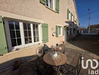 House at Maranville (52370)