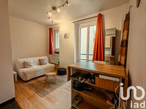Studio à Paris (75015)