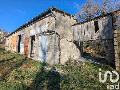 Garage at Berneuil (87300)