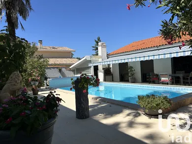 Maison traditionnelle à EYSINES (33320)