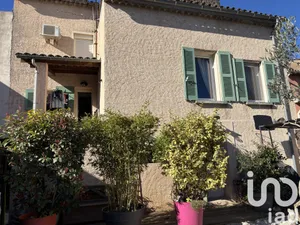 Appartement à Les Arcs (83460)
