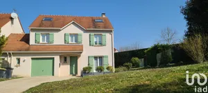 Traditional house at CHEVREUSE (78460)