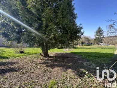 Building plot at Quincy-Voisins (77860)