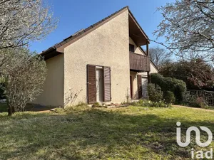 Maison traditionnelle à Rubelles (77950)