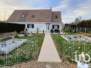 Maison traditionnelle à Cherisy (28500)