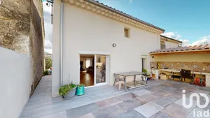 Maison de village à Servian (34290)