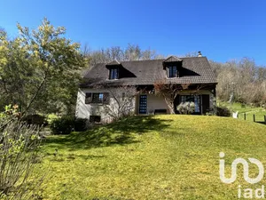 Maison traditionnelle à Saint-Viance (19240)