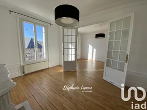 Apartment at Joinville-le-Pont (94340)