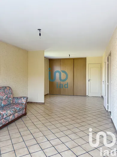 Apartment in Brou-sur-Chantereine (77177)