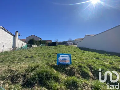 Terrain à bâtir à Custines (54670)