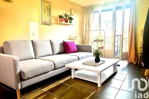Apartment at Ablon-sur-Seine (94480)