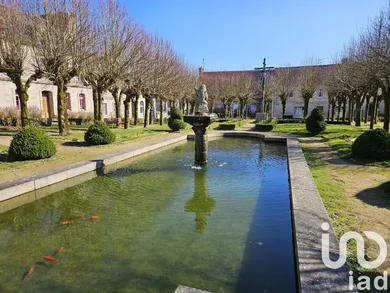 Immeuble à Guerlesquin (29650)