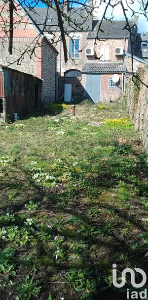 Immeuble à Tinchebray-Bocage (61800)