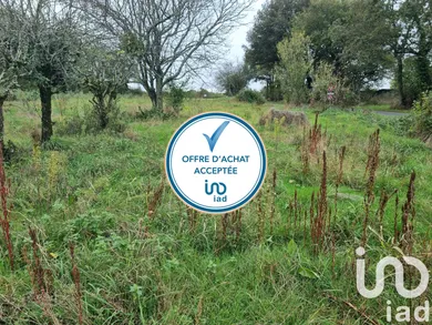 Terrain à bâtir à Le Cellier (44850)