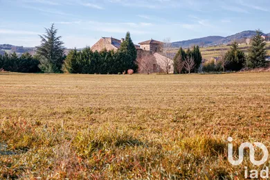 Château à Colombier-le-Vieux (07410)