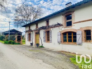 Traditional house at Cazaux-Savès (32130)