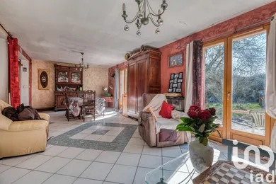 Maison traditionnelle à Charny (77410)