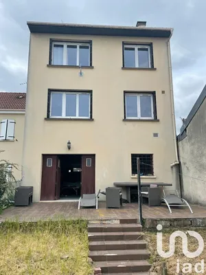 Maison traditionnelle à Pierrefitte-sur-Seine (93380)