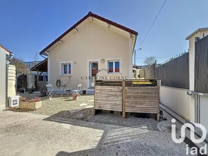 Traditional house at Villiers-sur-Marne (94350)