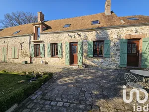 House at Échouboulains (77830)