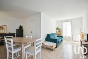 Apartment at Beynes (78650)