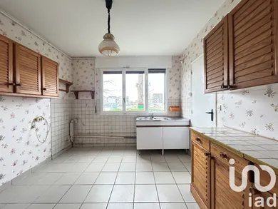 Appartement à Mantes-la-Jolie (78200)