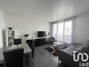Apartment at Bezons (95870)