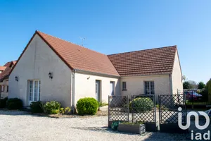 Maison traditionnelle à Saint-Père-sur-Loire (45600)