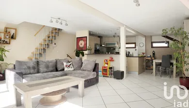 Maison de village à Laissaud (73800)