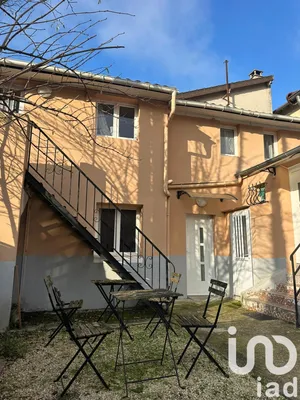 Building at Créteil (94000)