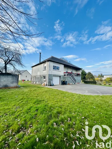 Traditional house at Rives-du-Couesnon (35140)