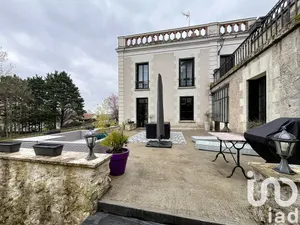 Demeure à Amboise (37400)