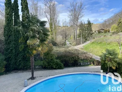 House at Montastruc (82130)